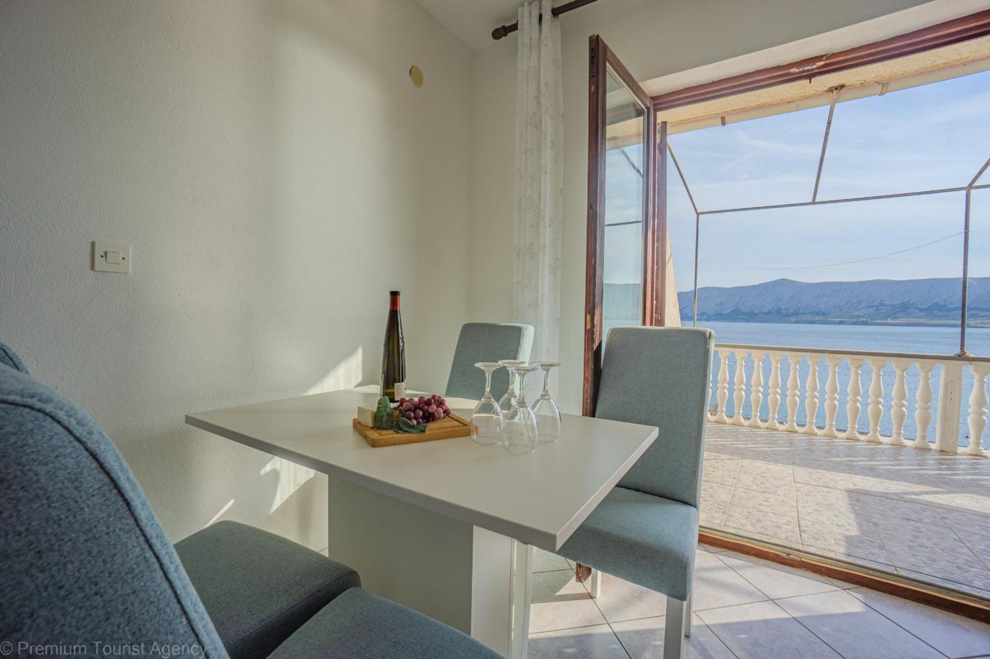 Bepic Quiet Location On A Beautiful Bay Apartment Metajna Exterior photo